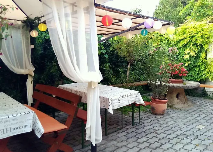 Burg Apartmanház